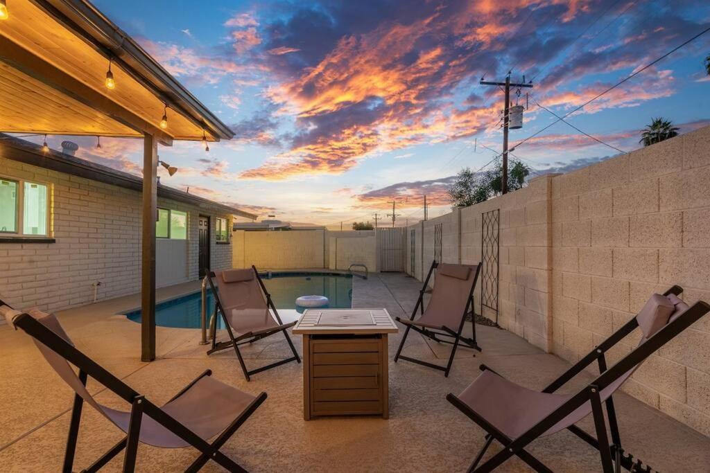 피닉스 Cozy-Perfect Location-Private Pool-Heat Optional- Spring Training-Gcu 빌라 외부 사진