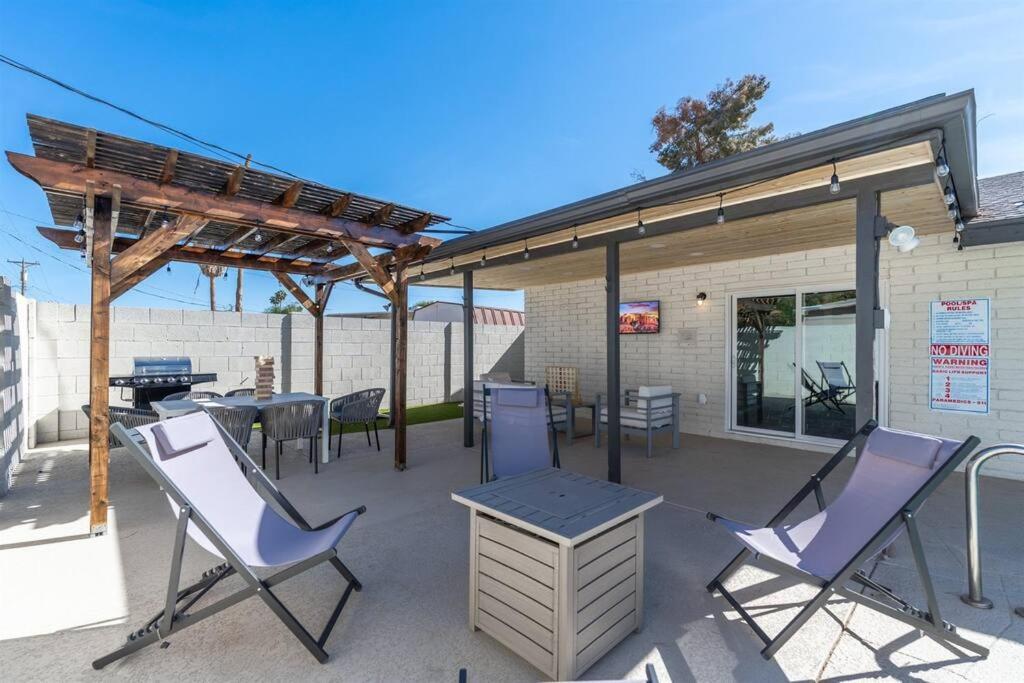 피닉스 Cozy-Perfect Location-Private Pool-Heat Optional- Spring Training-Gcu 빌라 외부 사진