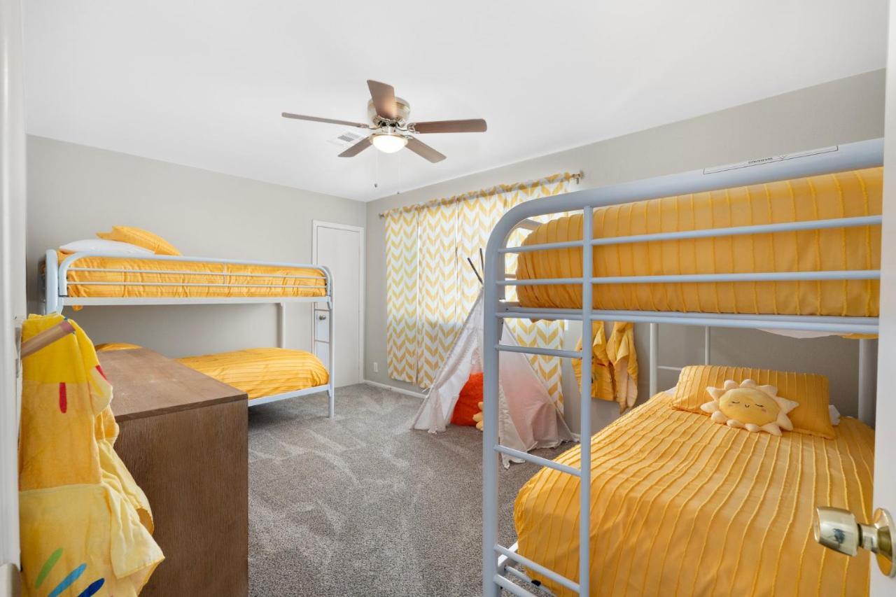 피닉스 Cozy-Perfect Location-Private Pool-Heat Optional- Spring Training-Gcu 빌라 외부 사진