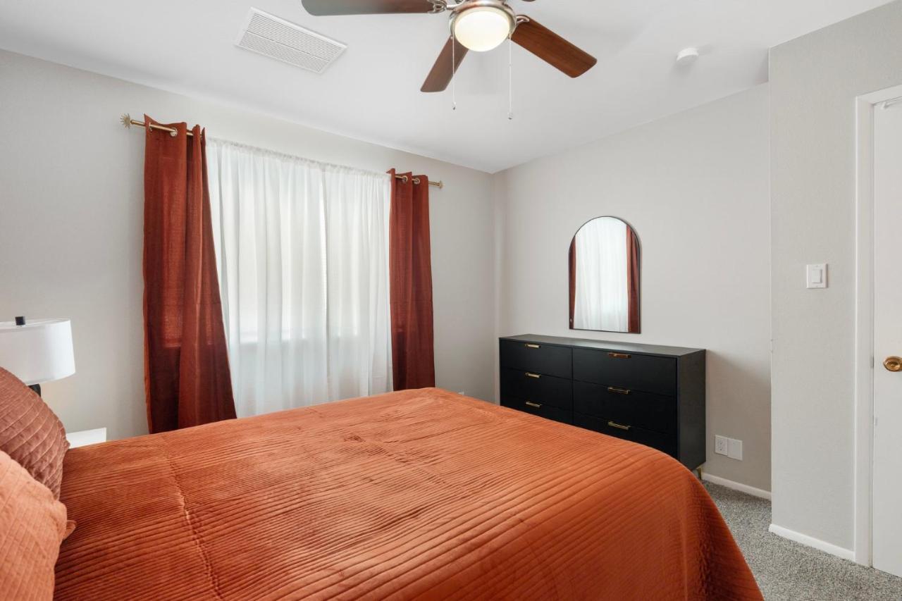 피닉스 Cozy-Perfect Location-Private Pool-Heat Optional- Spring Training-Gcu 빌라 외부 사진