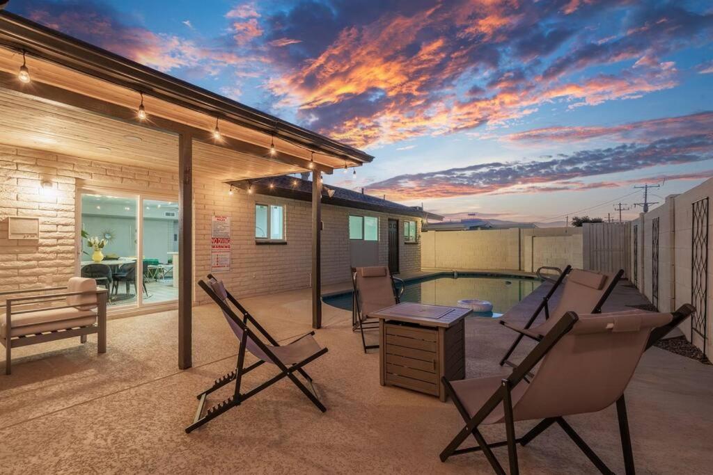 피닉스 Cozy-Perfect Location-Private Pool-Heat Optional- Spring Training-Gcu 빌라 외부 사진
